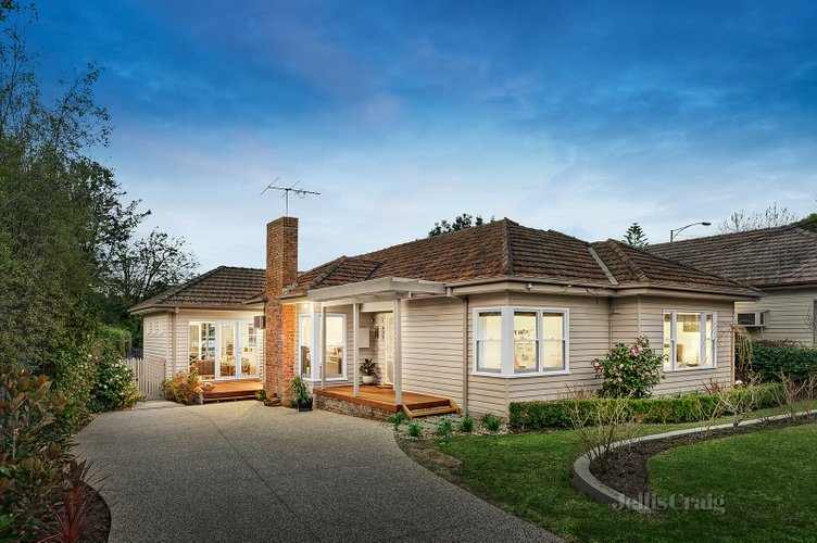 4 Joyhill Avenue Box Hill South 3128
