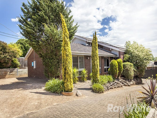 4 Kimberley Court Mount Waverley 3149