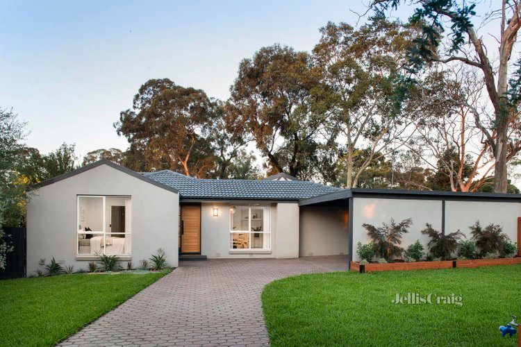 4 Kundy Close Greensborough 3088