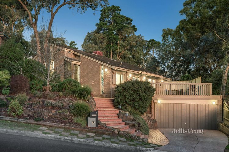 4 Lamorna Court Eltham 3095