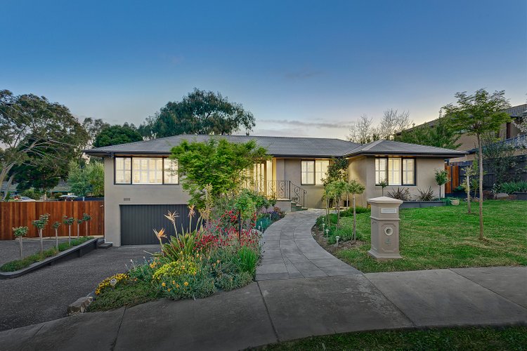 4 Larpent Street Glen Waverley 3150