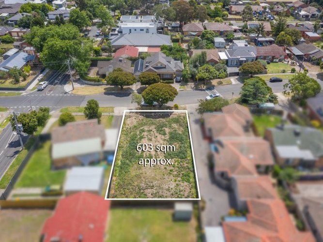 4 Lawson Parade Heidelberg Heights 3081