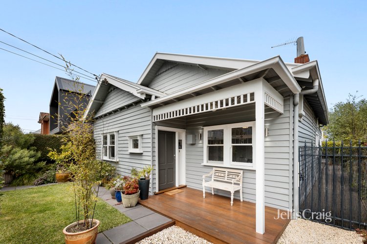 4 Leslie St  Elsternwick 3185