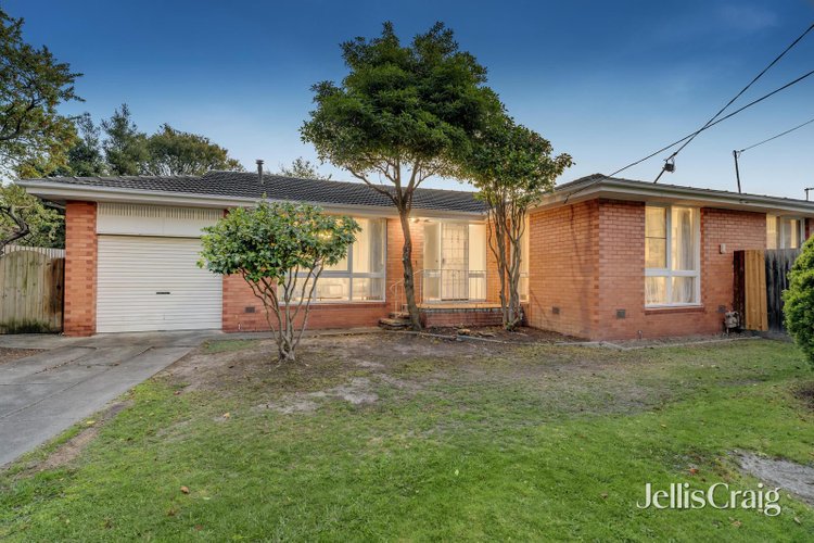 4 Loram Court Glen Waverley 3150