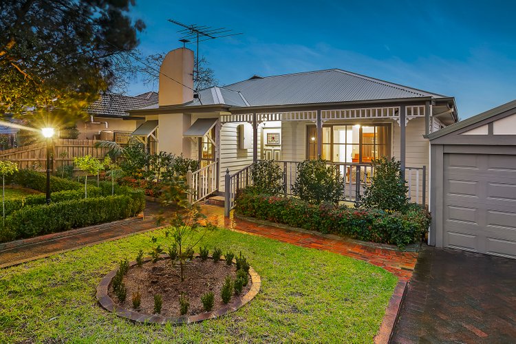 4 Luke Avenue Blackburn 3130
