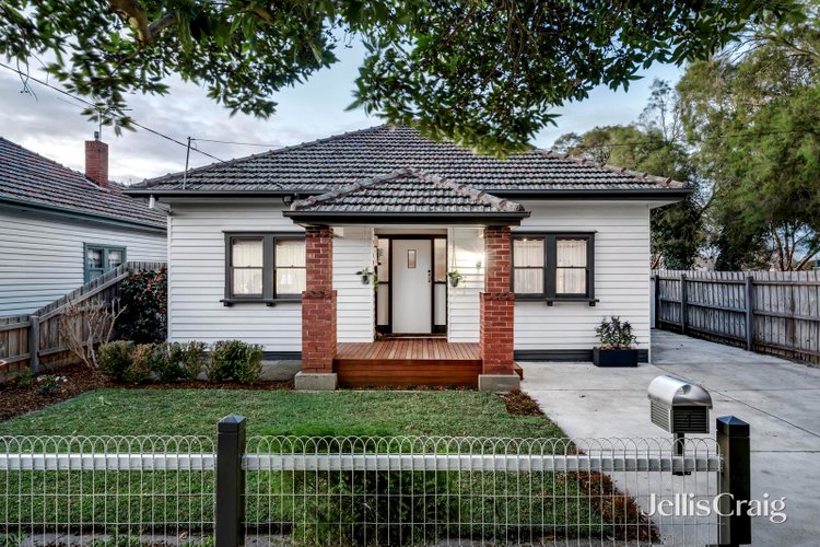 4 McKeon Avenue Pascoe Vale South 3044