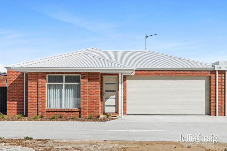 4 Miners Crescent Canadian 3350