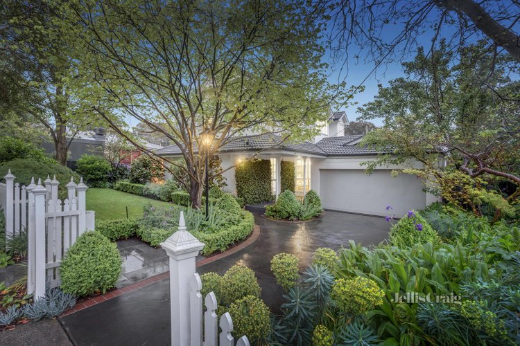 4 Narambi Drive Vermont 3133