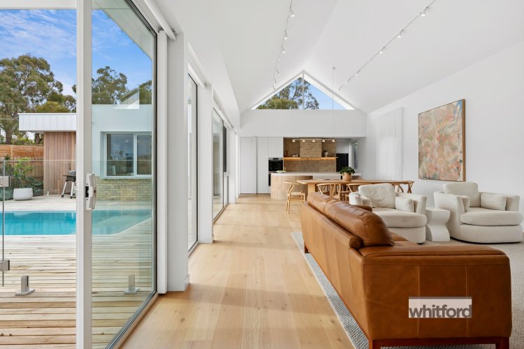 4 Neiley Street, Newtown