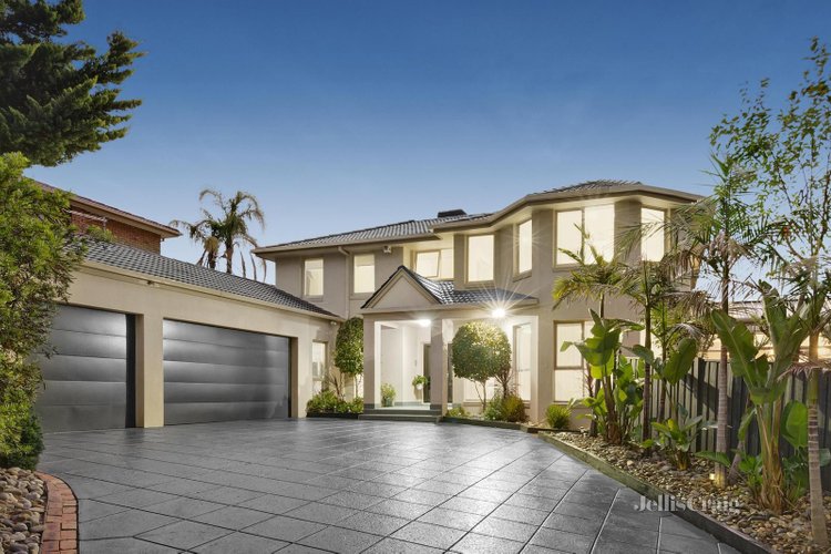 4 Newlands Crescent Doncaster East 3109