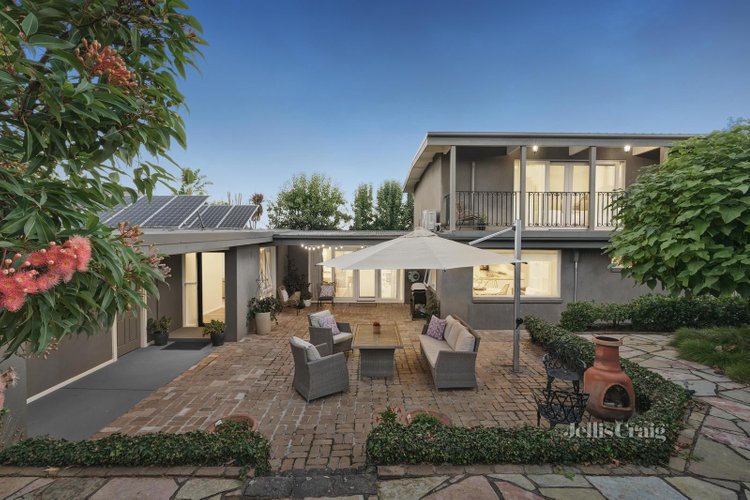 4 Oregan Close Wheelers Hill 3150