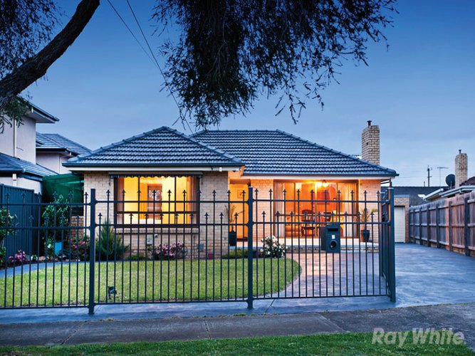 4 Padua Court Glen Waverley 3150