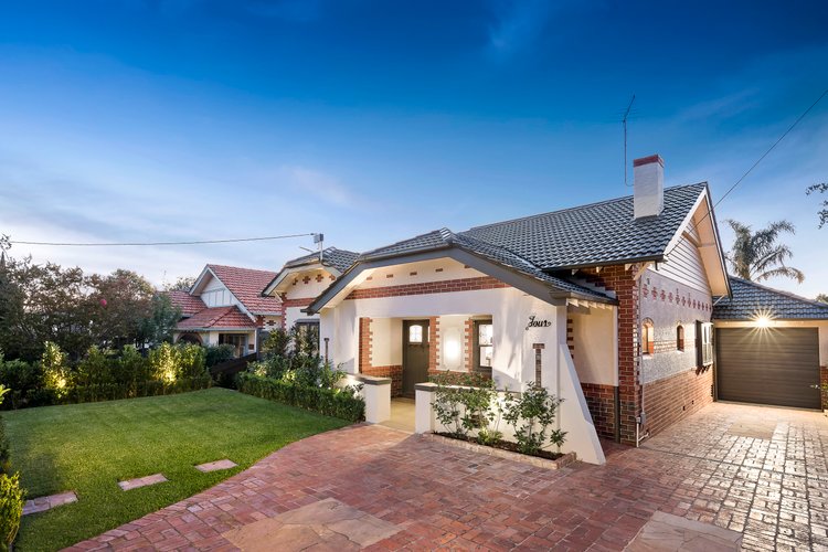 4 Park Crescent Bentleigh 3204