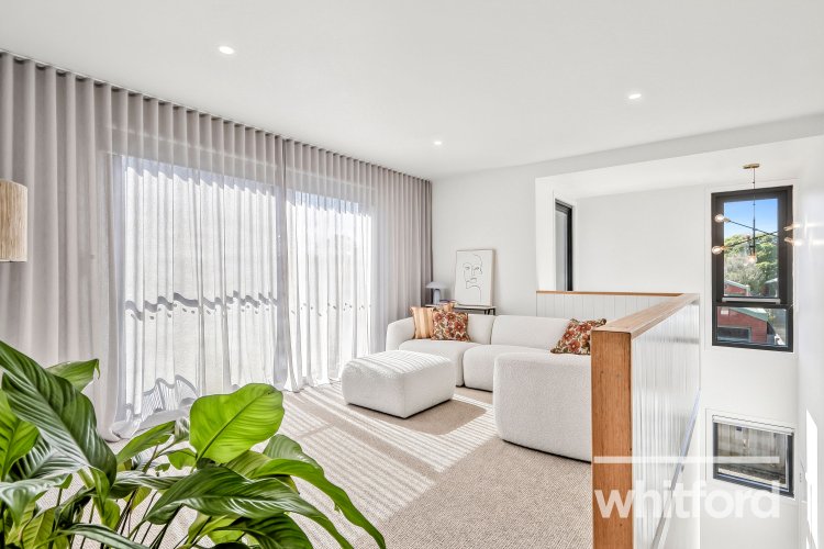 4 Pilgrims Lane, Newtown