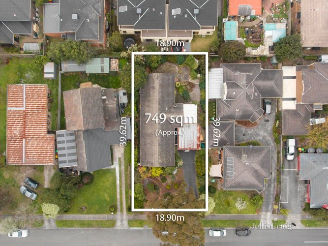 4 Regal Avenue Doncaster East 3109