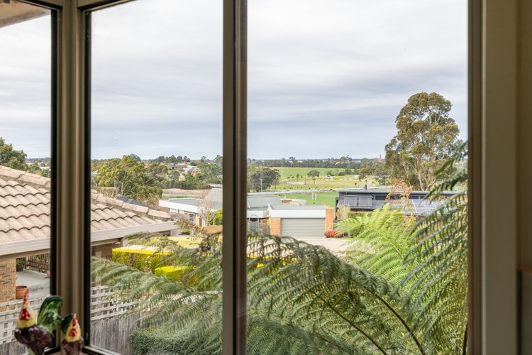 4 Riverview Close, Wy&nbsp;Yung