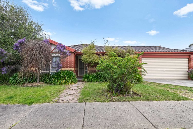 4 Robin Hill Drive Mornington 3931