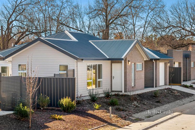 4 Ruskis Place Newstead 3462