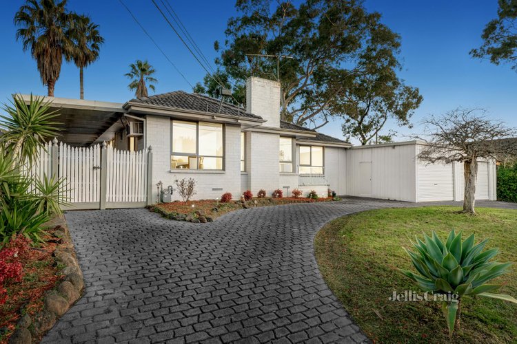 4 Shrewsbury Road Nunawading 3131