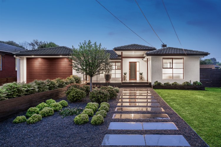 4 Stradbroke Crescent Mulgrave 3170