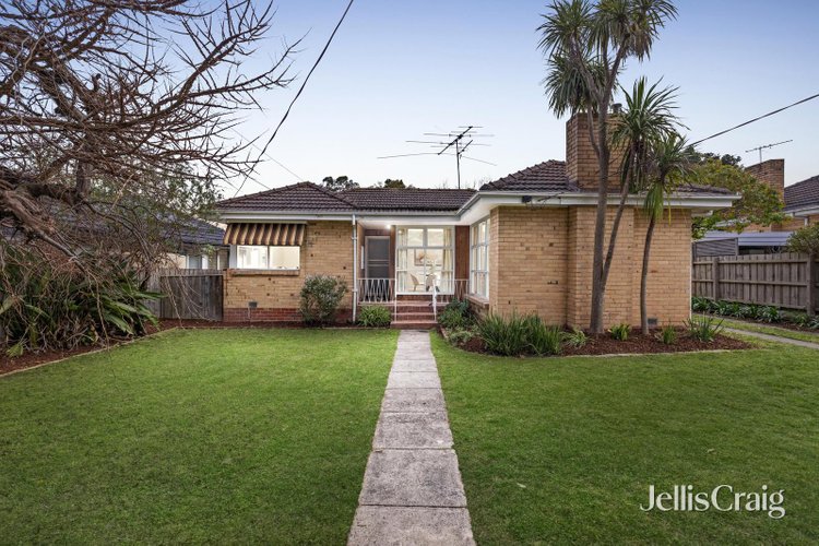 4 Sylvan Court Forest Hill 3131