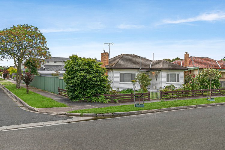 4 Tangyes Street Pascoe Vale 3044