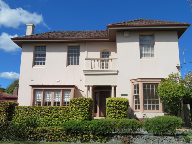 4 The Boulevard  Balwyn North 3104