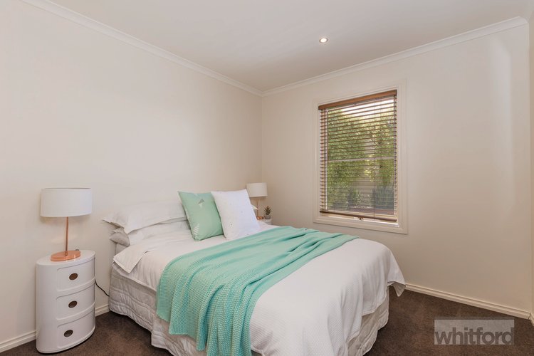 4 Turner Place, South Geelong