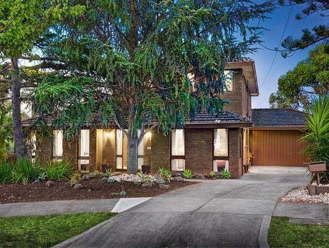 4 Vine Court Doncaster 3108