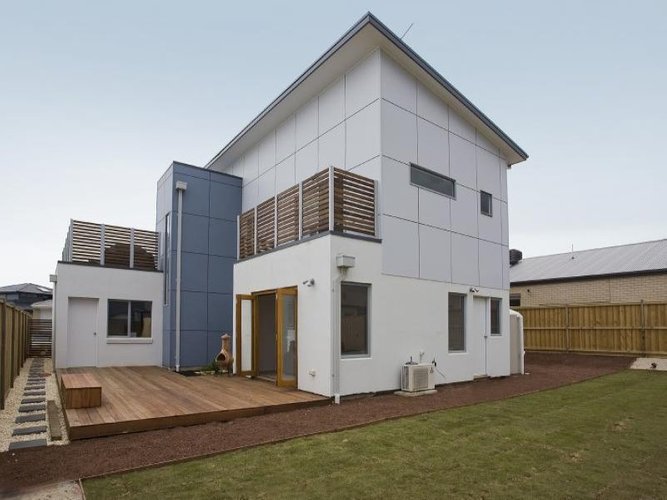 4 Wave Court, Torquay