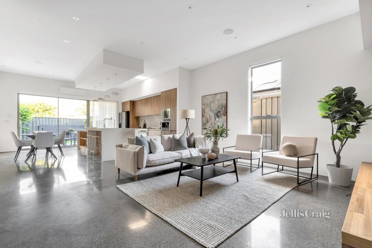 4 Yorkshire Street Pascoe Vale 3044