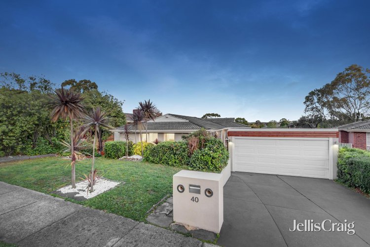 40 Atheldene Drive Glen Waverley 3150
