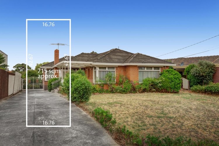 40 Chatsworth Quadrant Templestowe Lower 3107