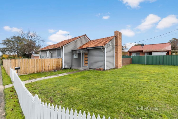 40 Edwards Street Sebastopol 3356
