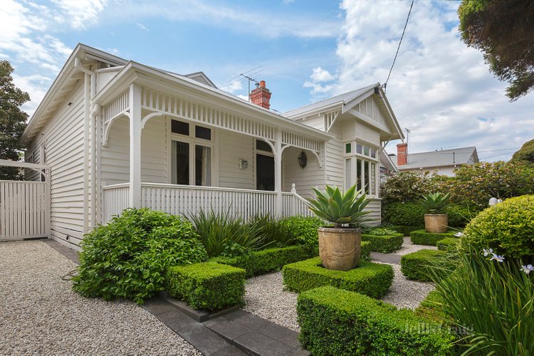 40 Empress Road Surrey Hills 3127