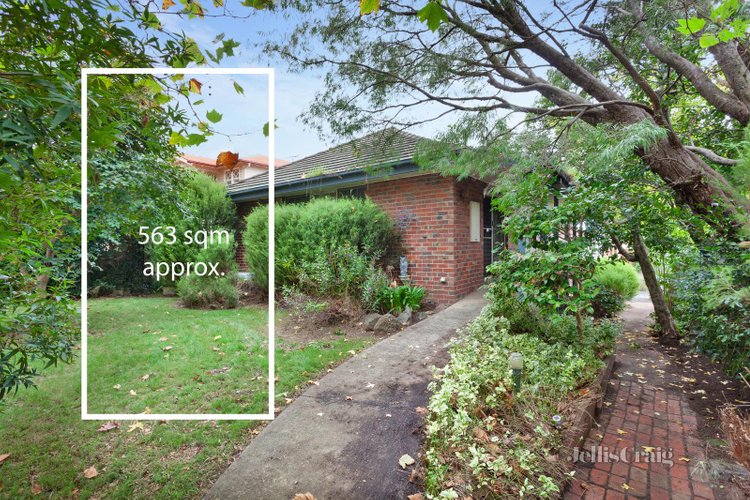 40 Erasmus Street Surrey Hills 3127