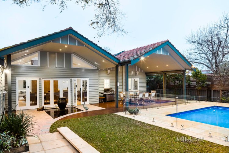40 Suffolk Road Surrey Hills 3127