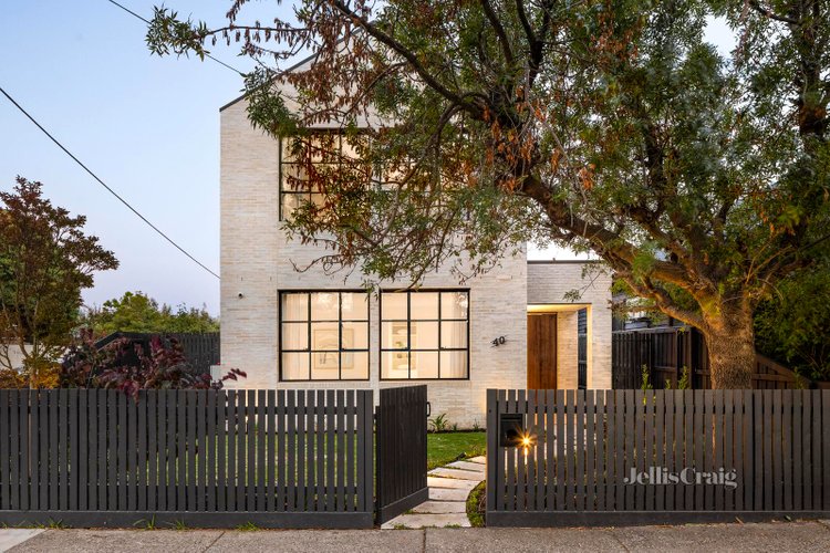 40 Woolhouse Street Northcote 3070