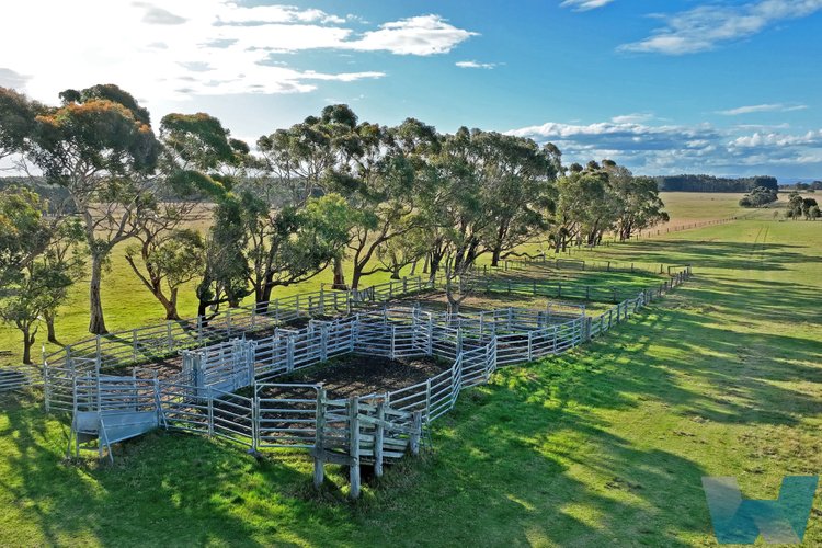 400 Aitkens Road, Bengworden