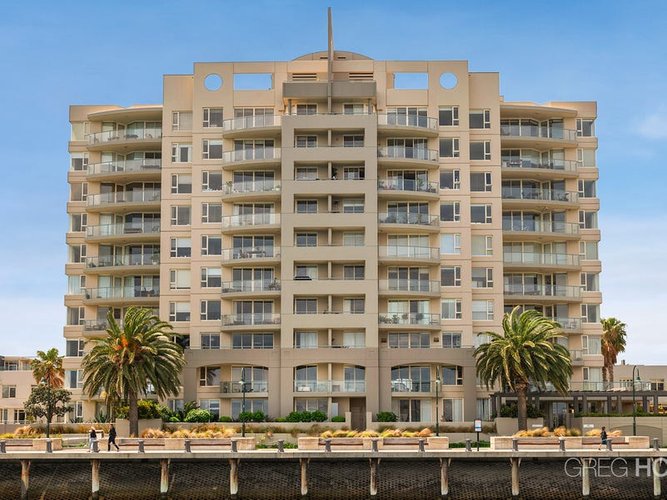 401 107 Beach Street Port Melbourne 3207