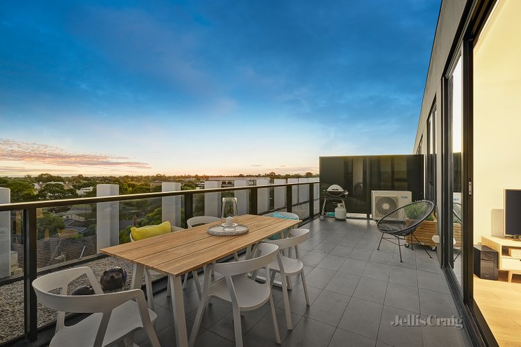 401/276 Neerim Road Carnegie 3163