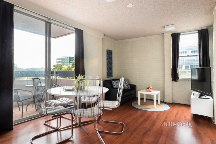 40 171 Flemington Road North Melbourne 3051