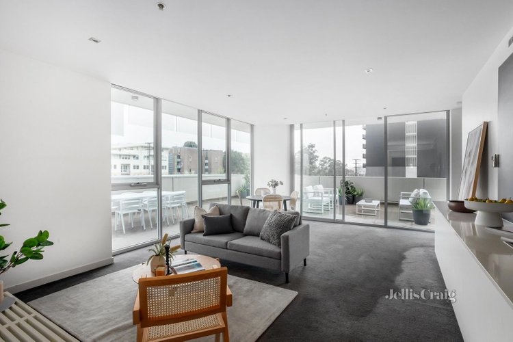402 12 Yarra Street South Yarra 3141