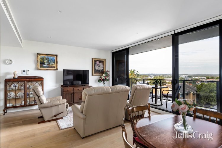 402 87 Mount Street Heidelberg 3084