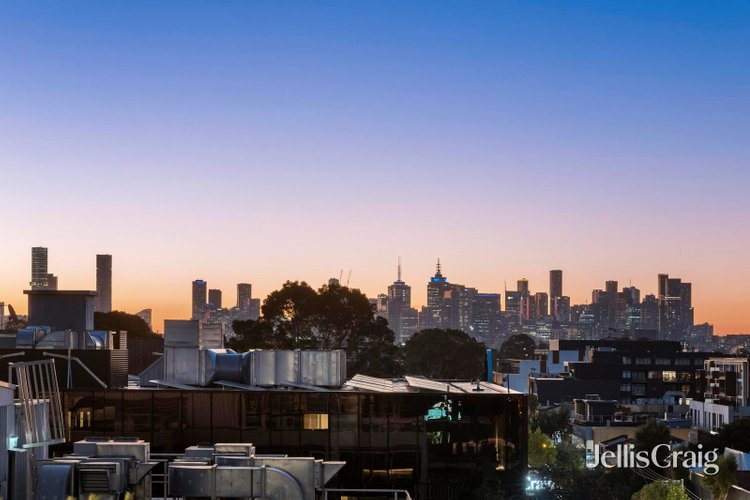 403 1 Cook Street Hawthorn 3122