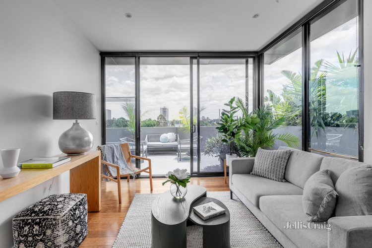 403 18 Hull Street Richmond 3121