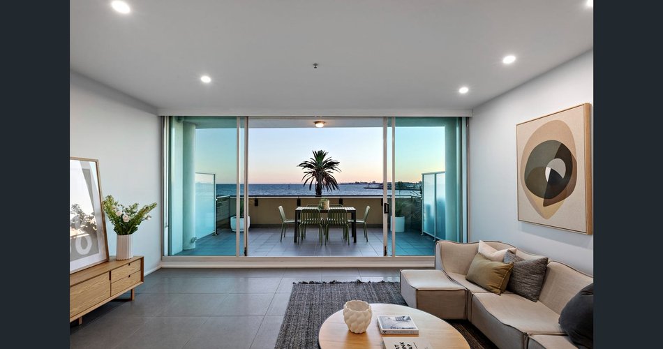 403/62 Beach Street Port Melbourne 3207