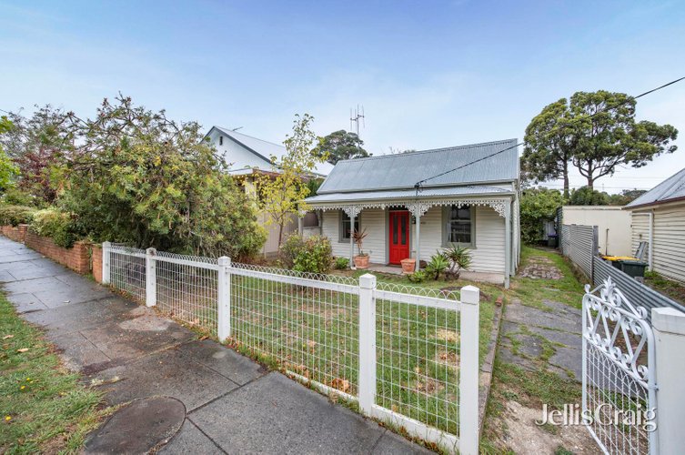 406 Grant Street  Golden Point 3350