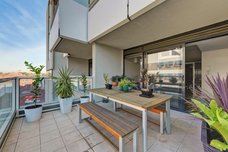 406 377 Burwood Road Hawthorn 3122
