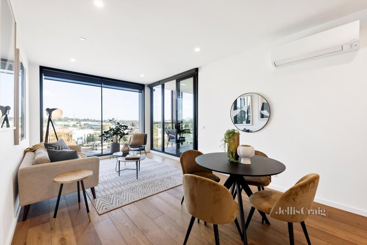 406 92 Maroondah Highway Ringwood 3134